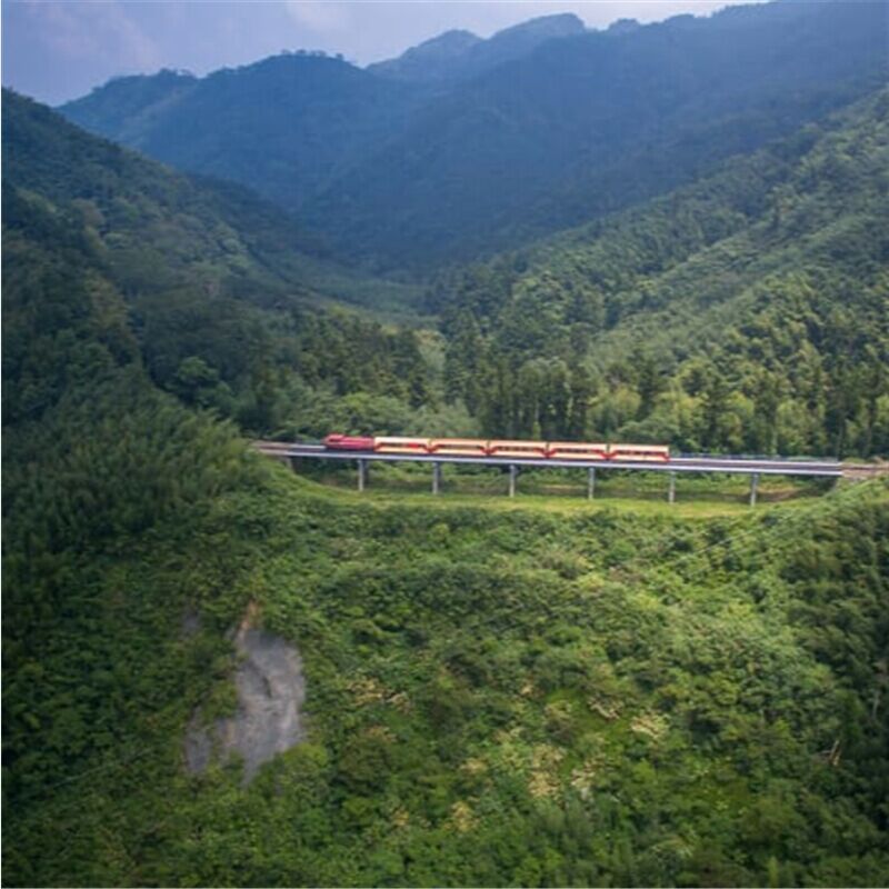 taiwan \ beeindruckende 106 jahre alten bergbahn